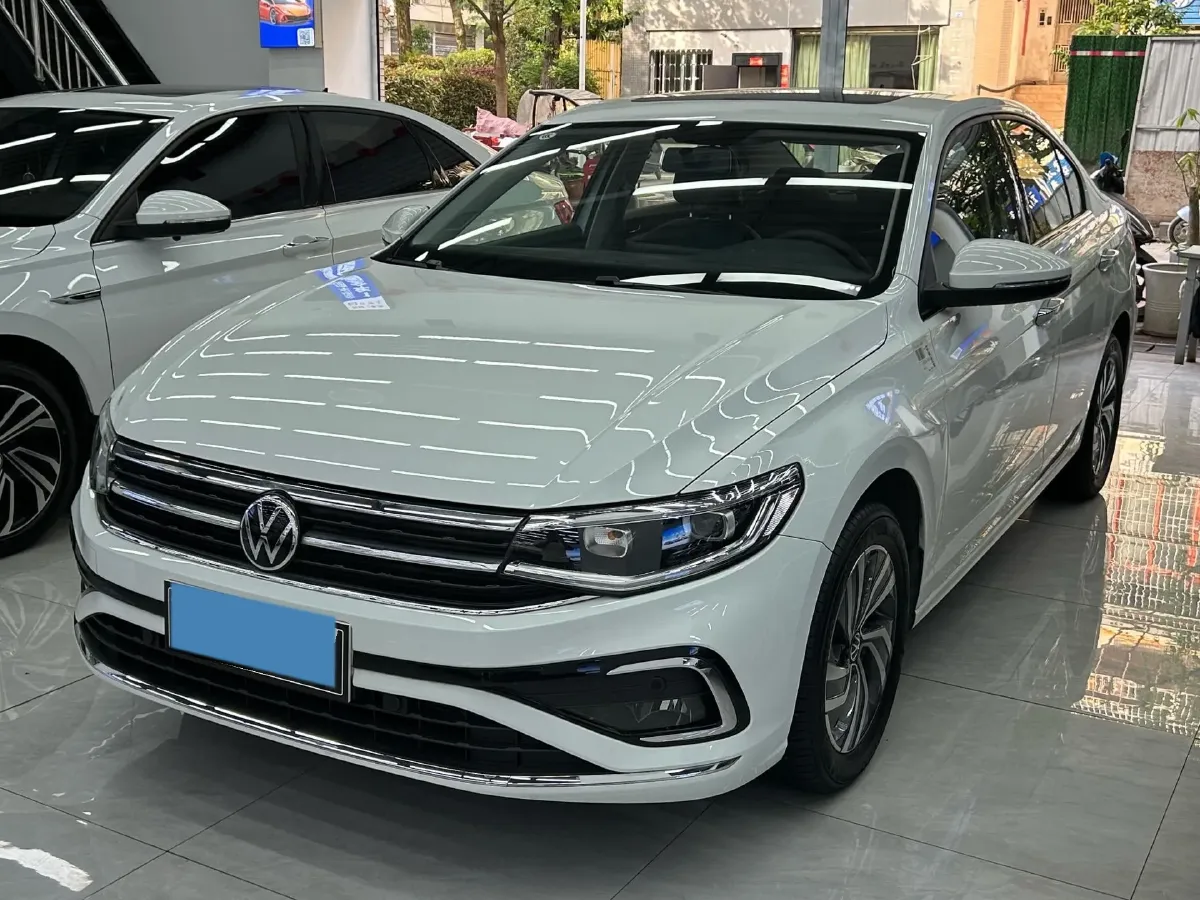 2024 Volkswagen Bora 1.2T 116HP L4 7DCT,autocango,china used car exporter,china ev exporter,chinese used car exporter,chinese used ev exporter