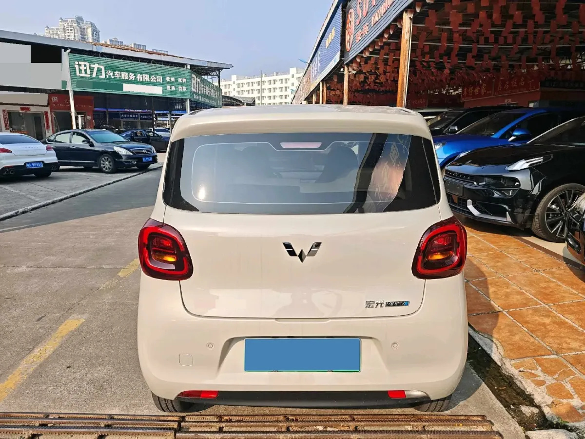 2025 WuLing HongGuang MINI EV BEV 16.2KWH,autocango,china used car exporter,china ev exporter,chinese used car exporter,chinese used ev exporter