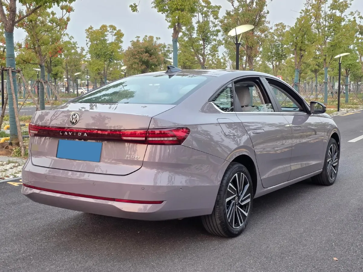 2026 Volkswagen Lavida 1.5T 160HP L4 7DCT,autocango,china used car exporter,china ev exporter,chinese used car exporter,chinese used ev exporter