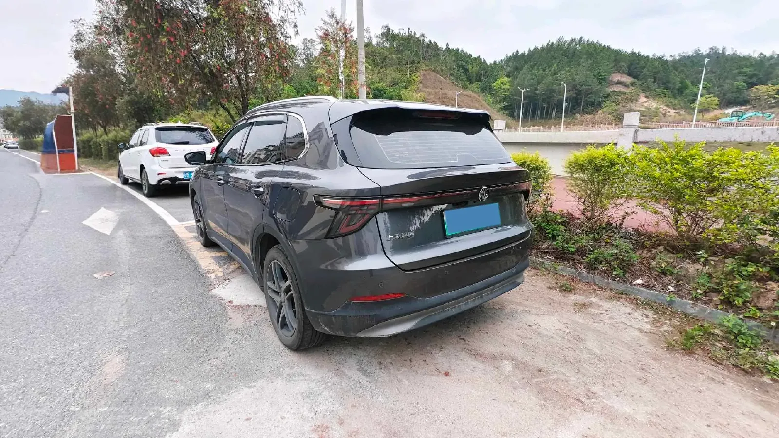 2025 MG MG ES5 BEV 62.2KWH,autocango,china used car exporter,china ev exporter,chinese used car exporter,chinese used ev exporter
