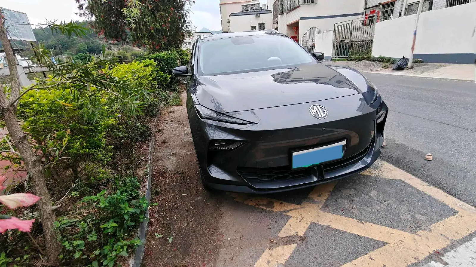 2025 MG MG ES5 BEV 62.2KWH,autocango,china used car exporter,china ev exporter,chinese used car exporter,chinese used ev exporter