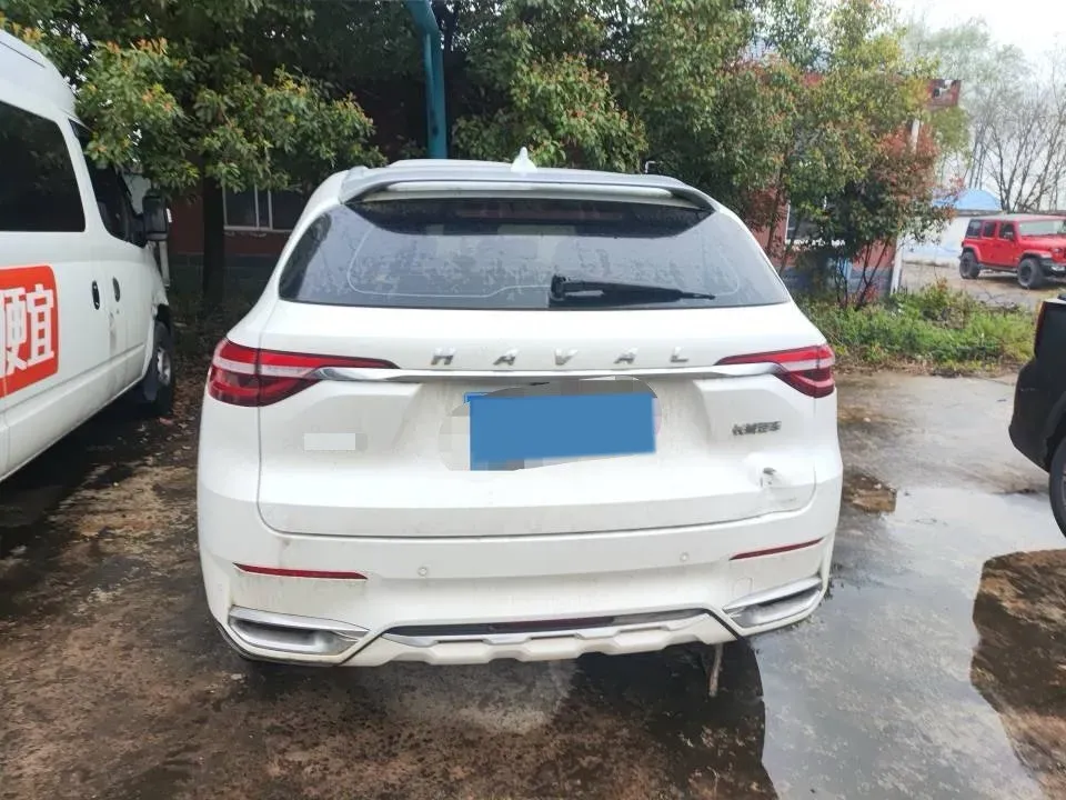 2021 Haval F7 1.5T 169HP L4 7DCT,autocango,china used car exporter,china ev exporter,chinese used car exporter,chinese used ev exporter