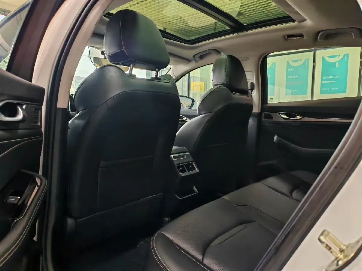 2020 Geely Binray 1.0T 133HP L3 6DCT,autocango,china used car exporter,china ev exporter,chinese used car exporter,chinese used ev exporter