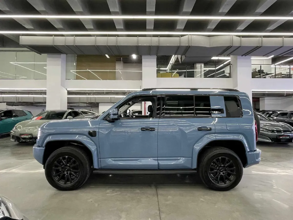 2025 FangChengBao Bao 5 1.5T 194HP L4 E-CVT PHEV 31.8KWH,autocango,china used car exporter,china ev exporter,chinese used car exporter,chinese used ev exporter