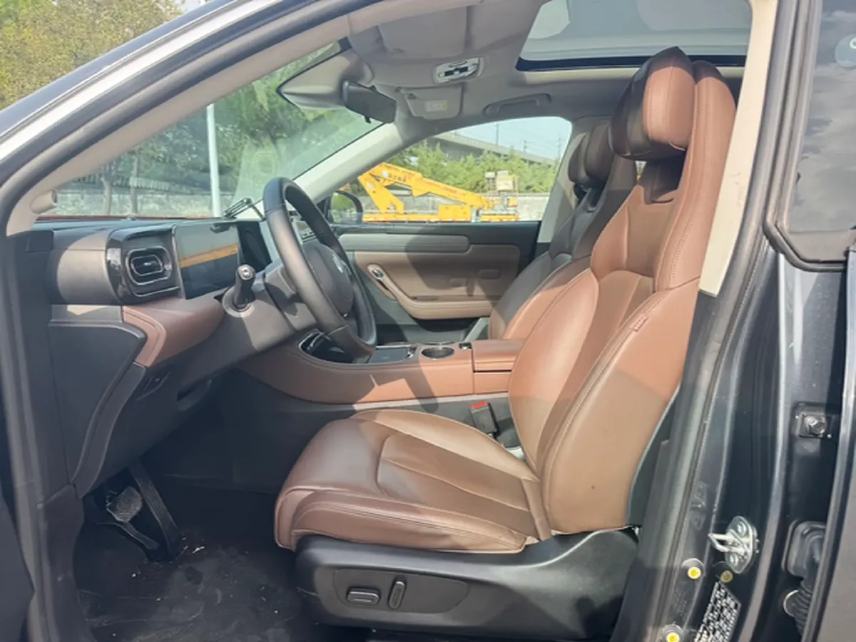 2023 Leapmotor C11 BEV 69.2KWH,autocango,china used car exporter,china ev exporter,chinese used car exporter,chinese used ev exporter