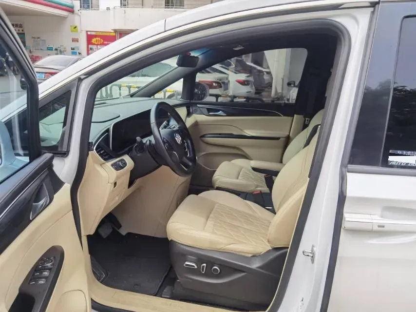 2022 Buick GL8 2.0T 237HP L4 9AT,autocango,china used car exporter,china ev exporter,chinese used car exporter,chinese used ev exporter