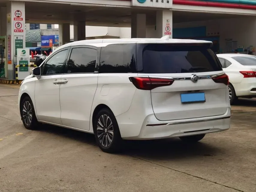 2022 Buick GL8 2.0T 237HP L4 9AT,autocango,china used car exporter,china ev exporter,chinese used car exporter,chinese used ev exporter