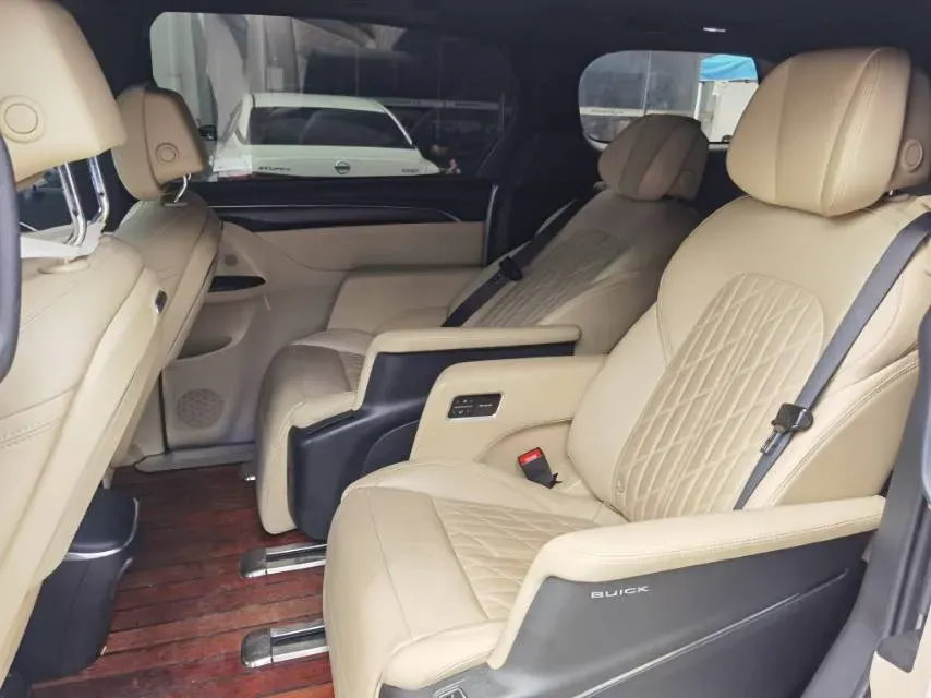 2022 Buick GL8 2.0T 237HP L4 9AT,autocango,china used car exporter,china ev exporter,chinese used car exporter,chinese used ev exporter