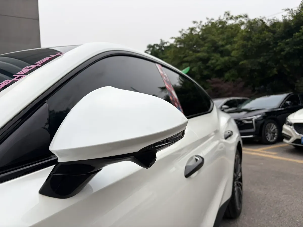 2023 MG 7 2.0T 261HP L4 9AT,autocango,china used car exporter,china ev exporter,chinese used car exporter,chinese used ev exporter