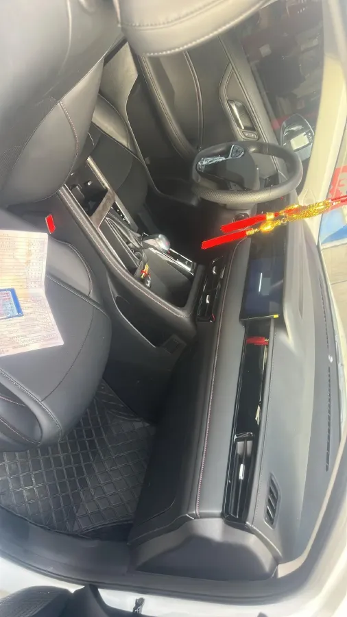 2023 Roewe i5 1.5L 129HP L4 CVT,autocango,china used car exporter,china ev exporter,chinese used car exporter,chinese used ev exporter