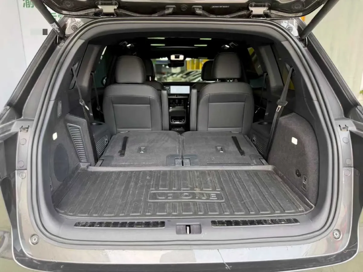 2021 Li ONE Range Extended 131HP REEV 40.5KWH,autocango,china used car exporter,china ev exporter,chinese used car exporter,chinese used ev exporter