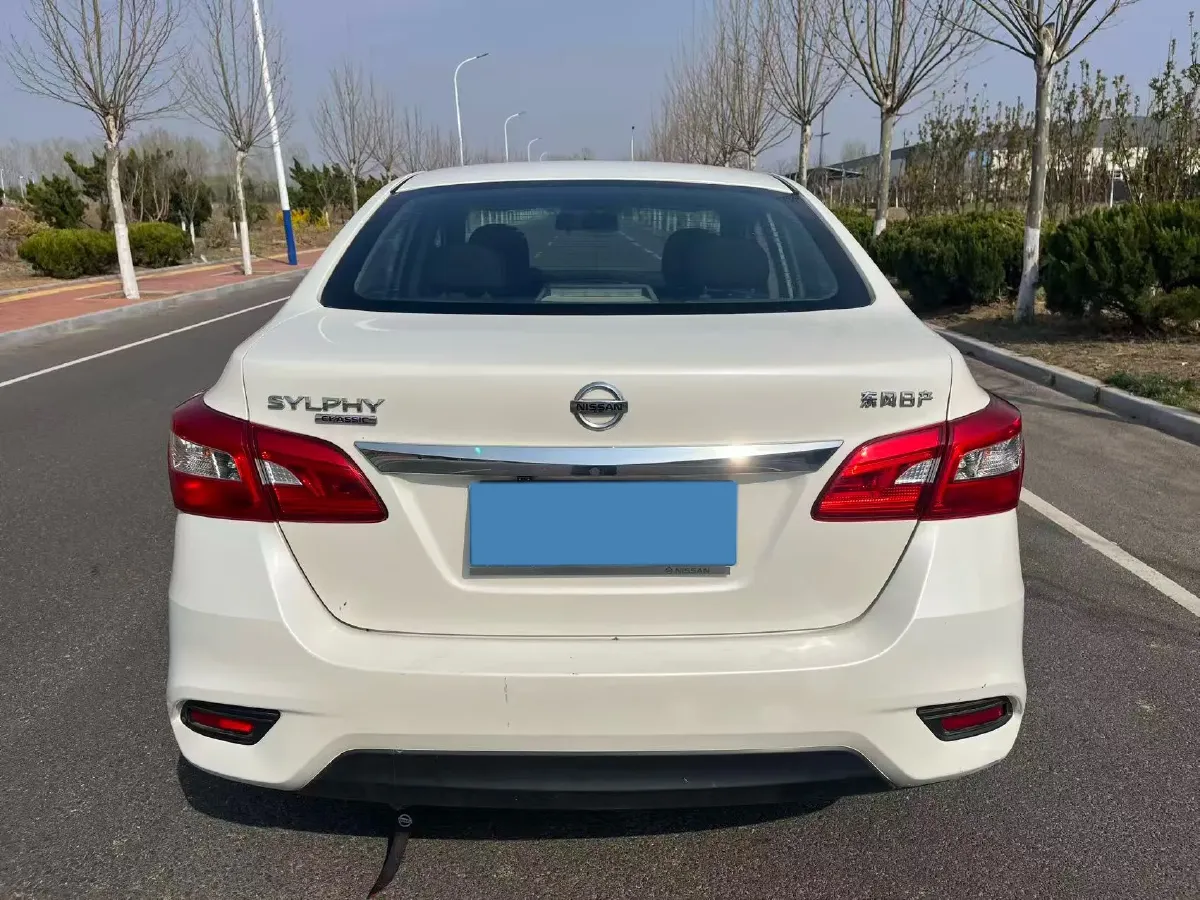 2019 Nissan Sylphy 1.6L 126HP L4 5MT,autocango,china used car exporter,china ev exporter,chinese used car exporter,chinese used ev exporter
