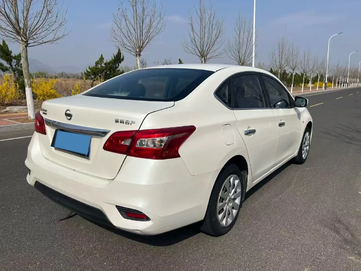 2019 Nissan Sylphy 1.6L 126HP L4 5MT,autocango,china used car exporter,china ev exporter,chinese used car exporter,chinese used ev exporter