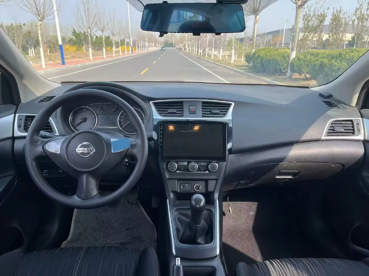 2019 Nissan Sylphy 1.6L 126HP L4 5MT,autocango,china used car exporter,china ev exporter,chinese used car exporter,chinese used ev exporter