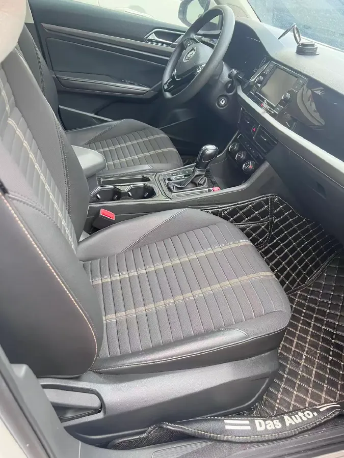 2018 Skoda Karoq 1.4T 150HP L4 7DCT,autocango,china used car exporter,china ev exporter,chinese used car exporter,chinese used ev exporter