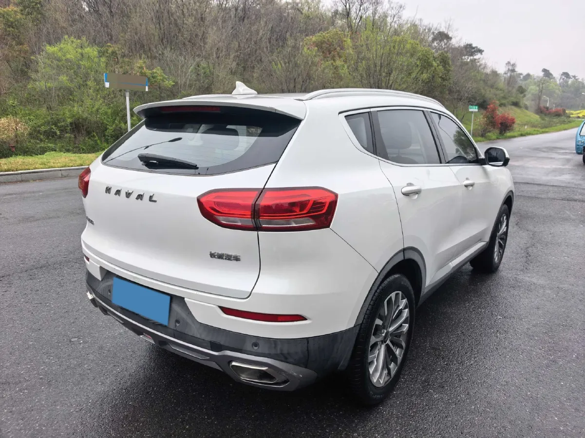 2020 Haval H6 1.5T 169HP L4 7DCT,autocango,china used car exporter,china ev exporter,chinese used car exporter,chinese used ev exporter