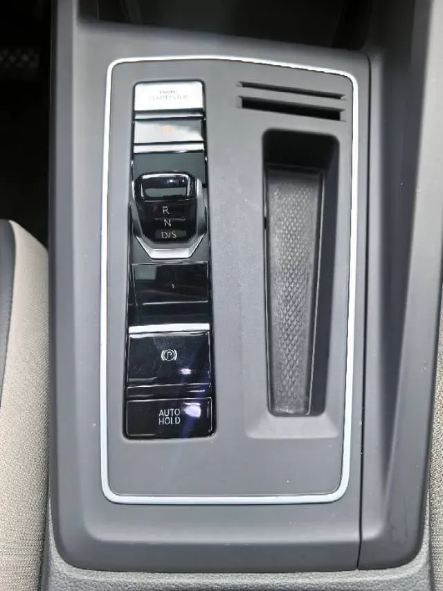 2021 Volkswagen Golf 1.4T 150HP L4 7DCT,autocango,china used car exporter,china ev exporter,chinese used car exporter,chinese used ev exporter