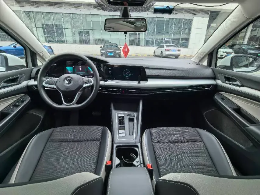 2021 Volkswagen Golf 1.4T 150HP L4 7DCT,autocango,china used car exporter,china ev exporter,chinese used car exporter,chinese used ev exporter