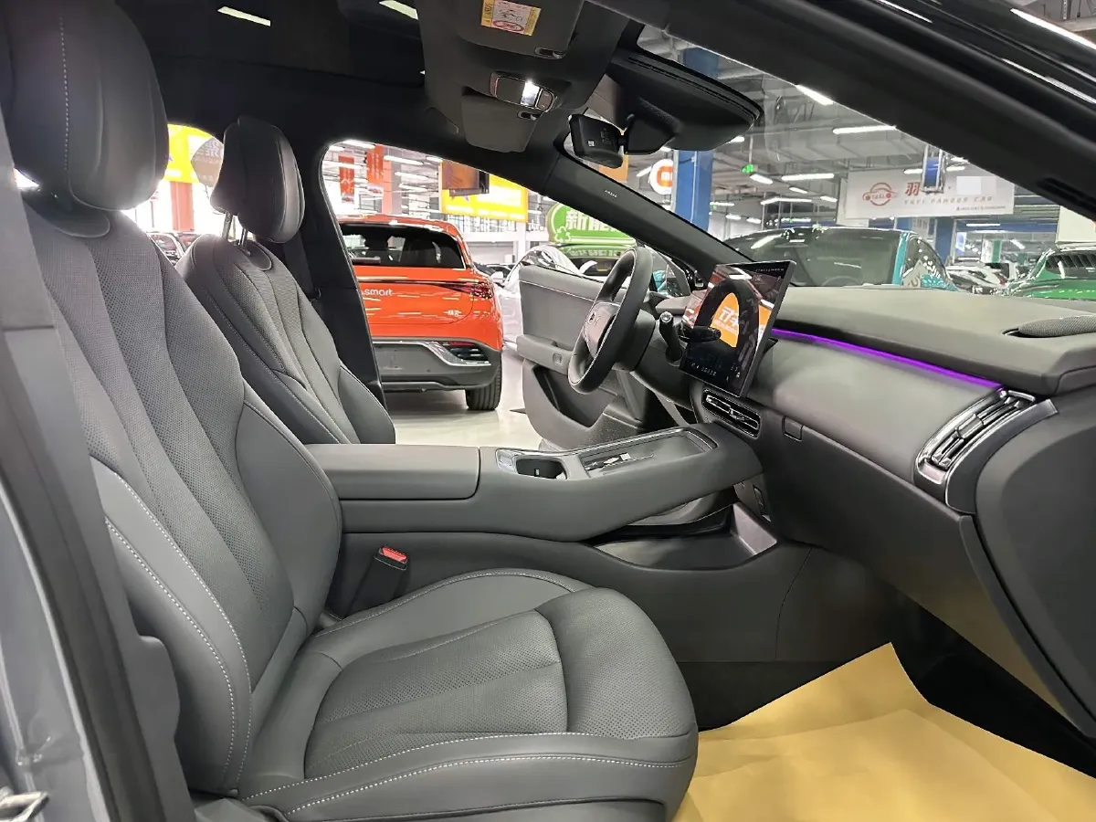 2024 Xpeng P7+ BEV 60.7KWH,autocango,china used car exporter,china ev exporter,chinese used car exporter,chinese used ev exporter