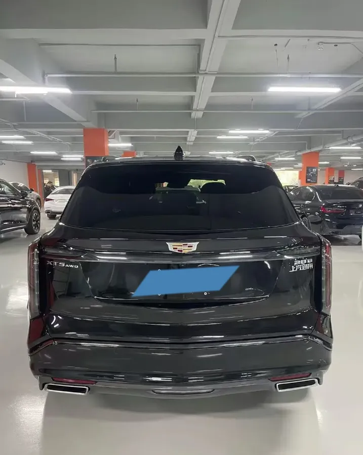 2024 Cadillac XT5 2.0T 237HP L4 9AT,autocango,china used car exporter,china ev exporter,chinese used car exporter,chinese used ev exporter