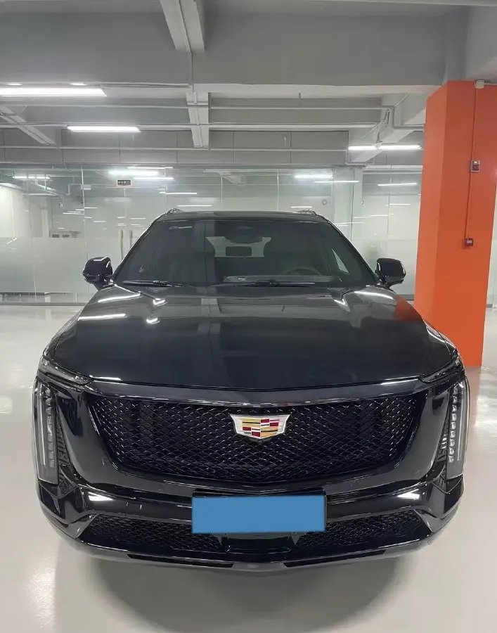 2024 Cadillac XT5 2.0T 237HP L4 9AT,autocango,china used car exporter,china ev exporter,chinese used car exporter,chinese used ev exporter