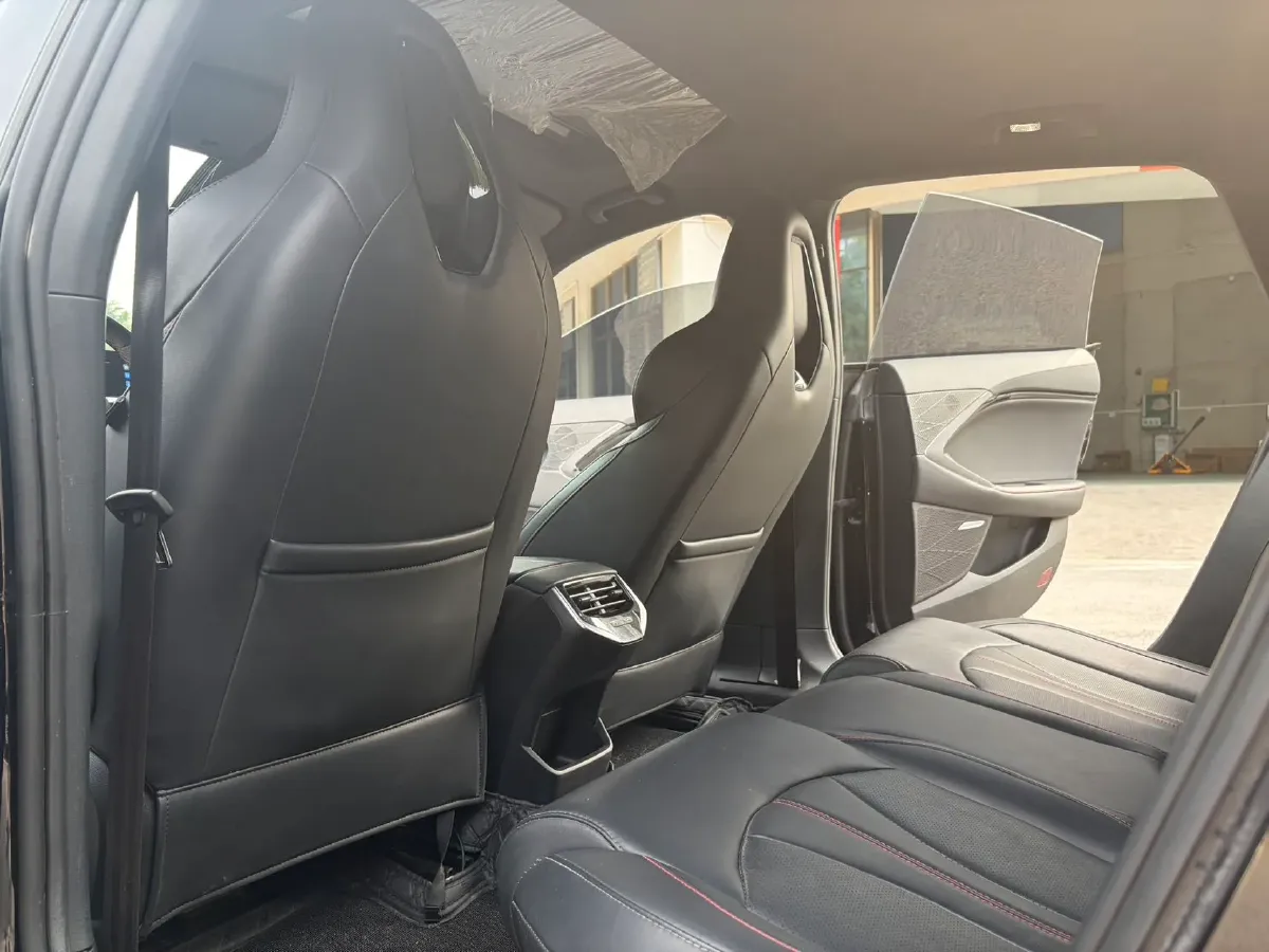 2023 MG 7 1.5T 188HP L4 7DCT,autocango,china used car exporter,china ev exporter,chinese used car exporter,chinese used ev exporter