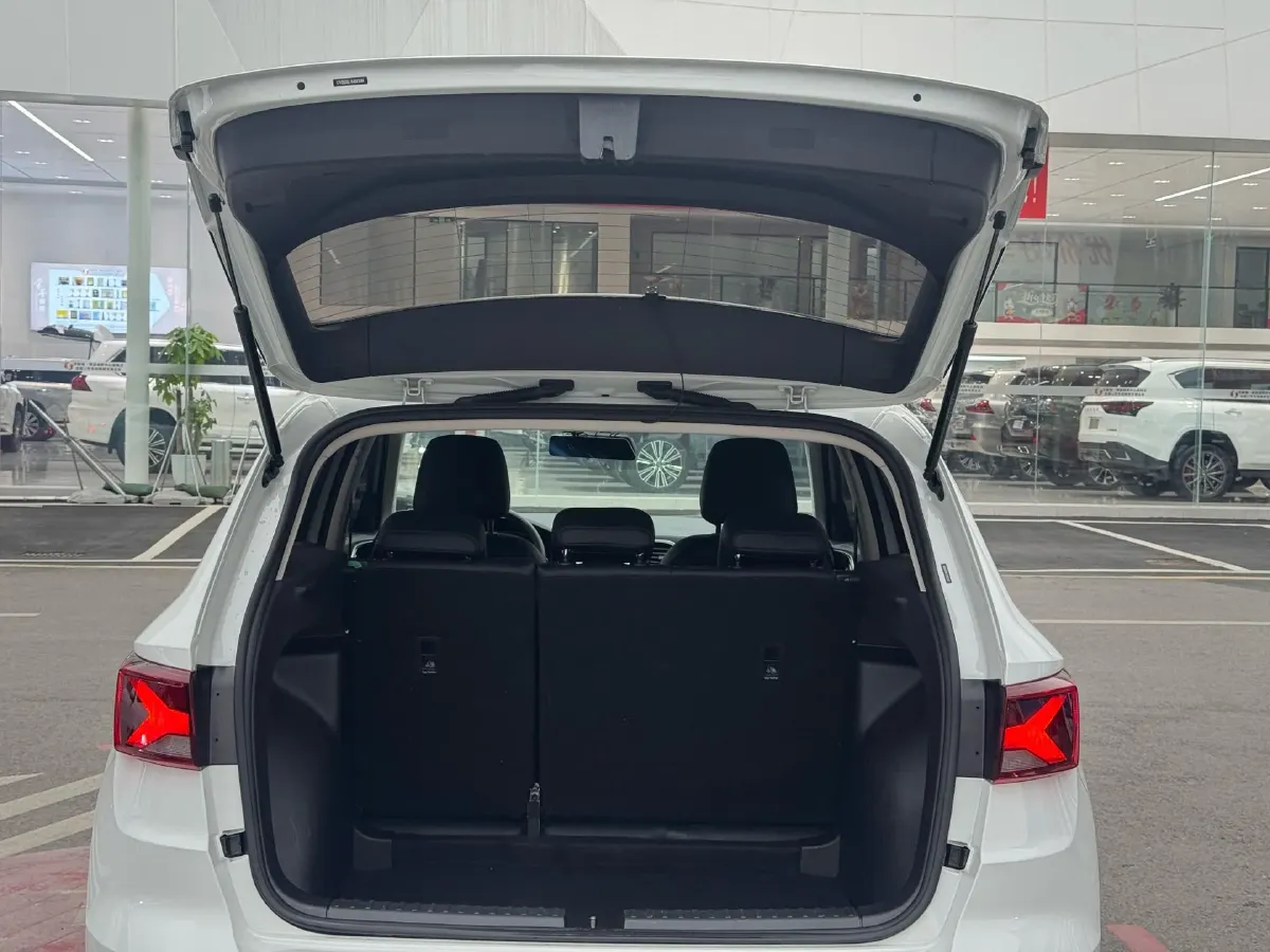 2022 Jetta VS5 1.4T 150HP L4 6AT,autocango,china used car exporter,china ev exporter,chinese used car exporter,chinese used ev exporter