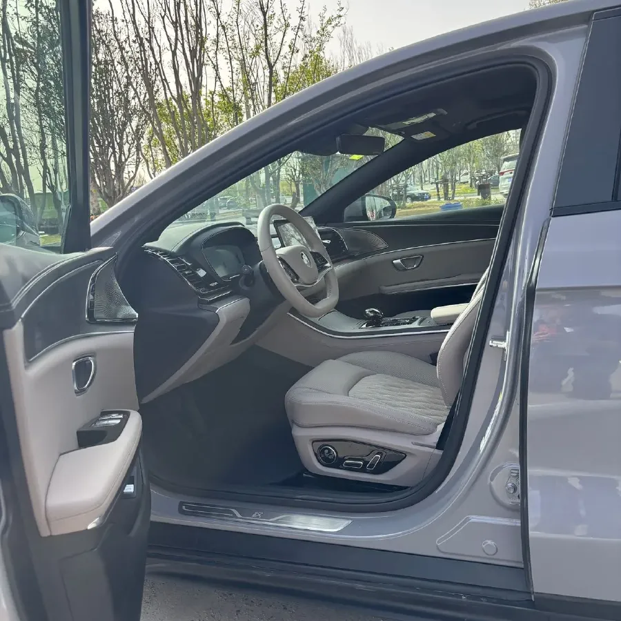 2025 BYD Han 1.5T 156HP L4 E-CVT PHEV,autocango,china used car exporter,china ev exporter,chinese used car exporter,chinese used ev exporter