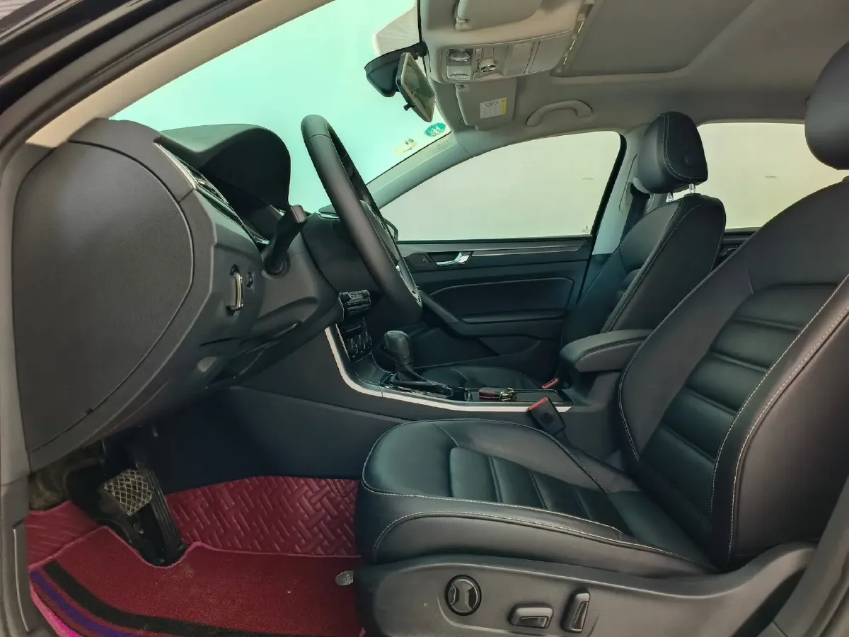 2017 Volkswagen Passat 1.8T 180HP L4 7DCT,autocango,china used car exporter,china ev exporter,chinese used car exporter,chinese used ev exporter