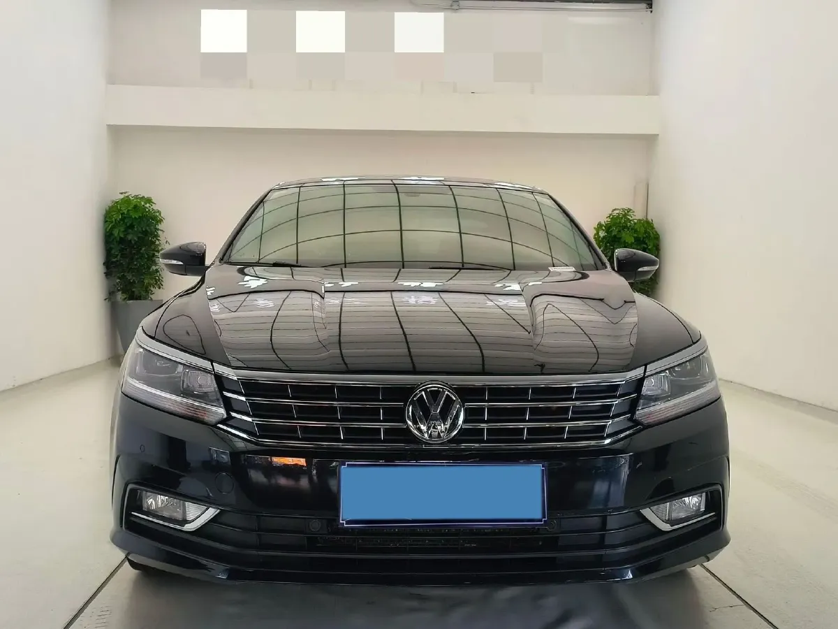2017 Volkswagen Passat 1.8T 180HP L4 7DCT,autocango,china used car exporter,china ev exporter,chinese used car exporter,chinese used ev exporter