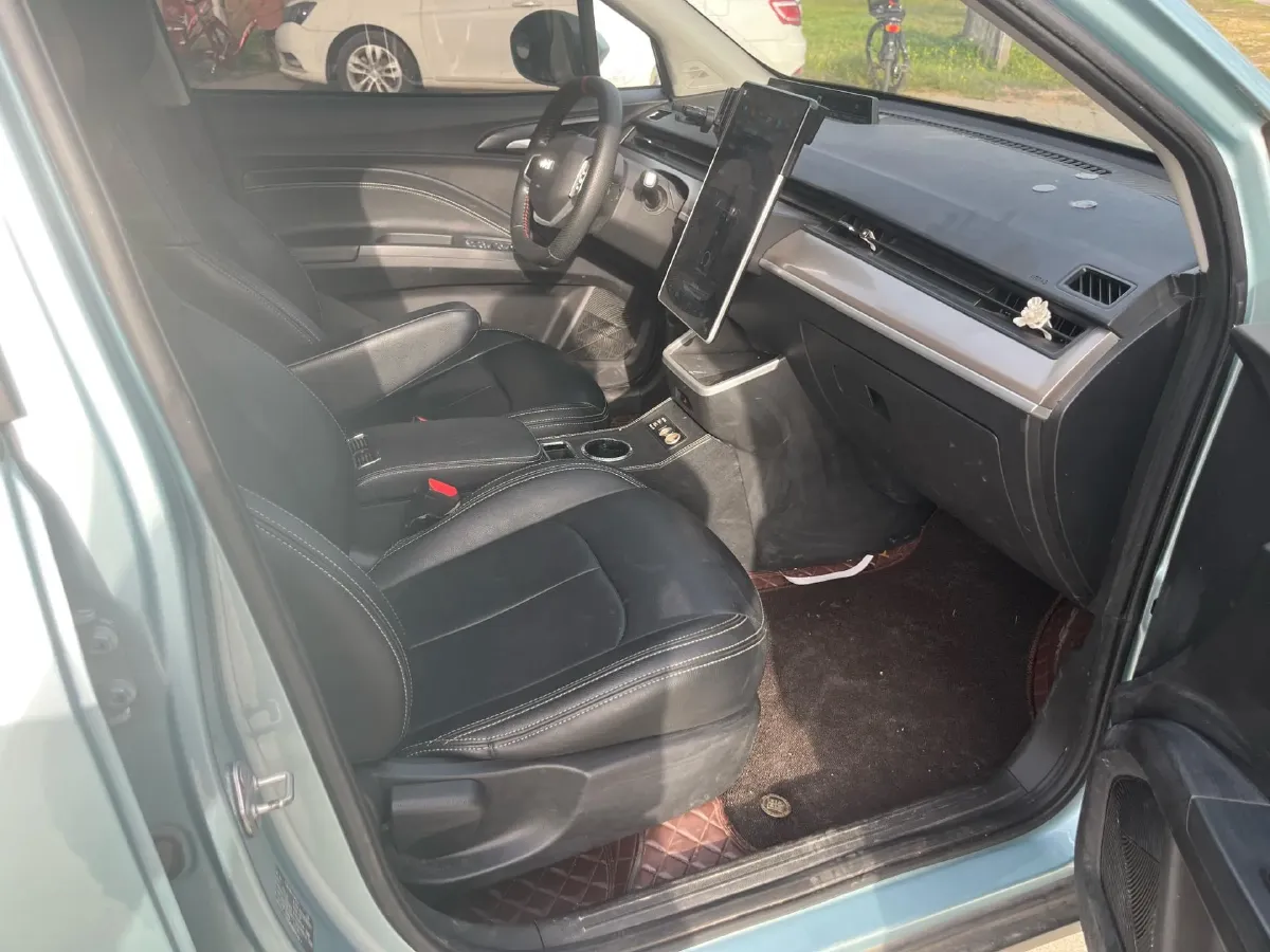 2022 Leapmotor T03 BEV 41KWH,autocango,china used car exporter,china ev exporter,chinese used car exporter,chinese used ev exporter