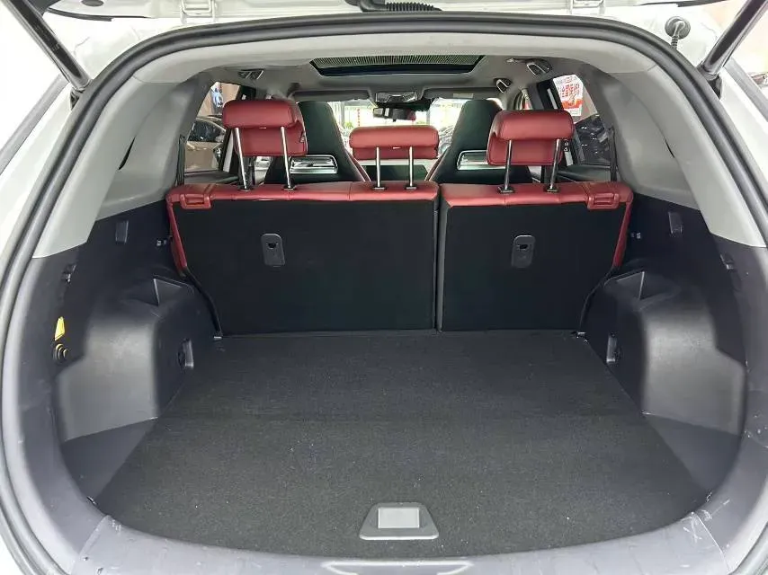 2022 ChangAn CS75 Plus 1.5T 188HP L4 8AT,autocango,china used car exporter,china ev exporter,chinese used car exporter,chinese used ev exporter