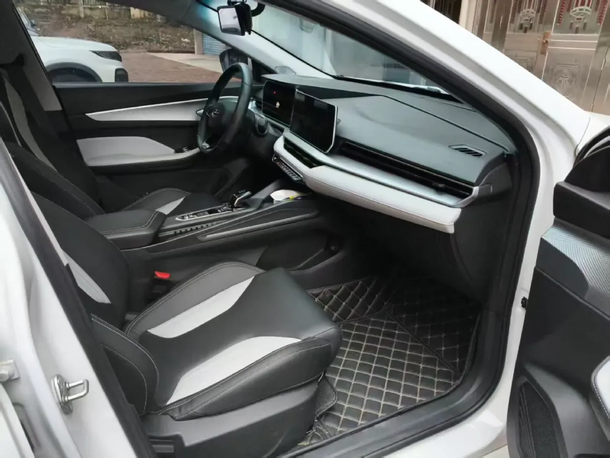 2024 Geely Binray 1.5T 181HP L4 7DCT,autocango,china used car exporter,china ev exporter,chinese used car exporter,chinese used ev exporter