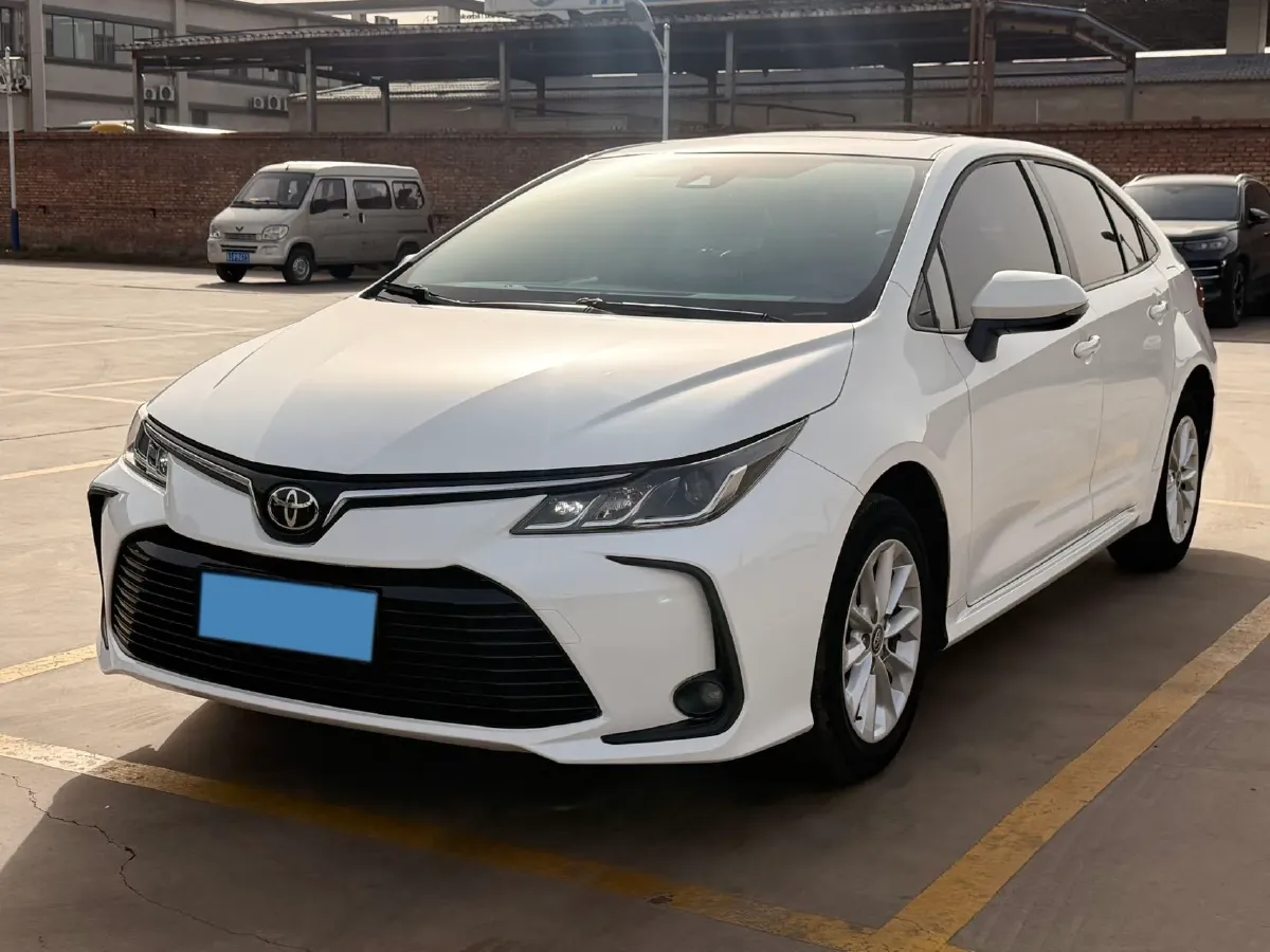 2022 Toyota Corolla 1.2T 116HP L4 CVT,autocango,china used car exporter,china ev exporter,chinese used car exporter,chinese used ev exporter