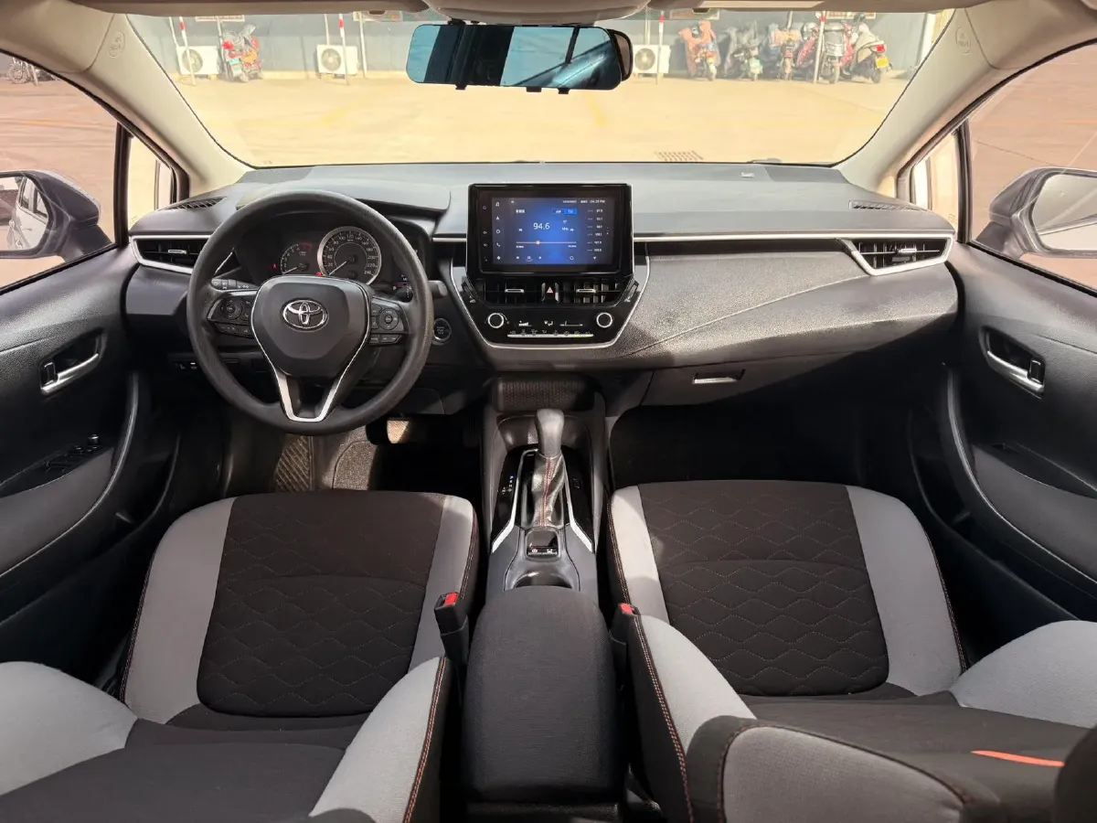 2022 Toyota Corolla 1.2T 116HP L4 CVT,autocango,china used car exporter,china ev exporter,chinese used car exporter,chinese used ev exporter