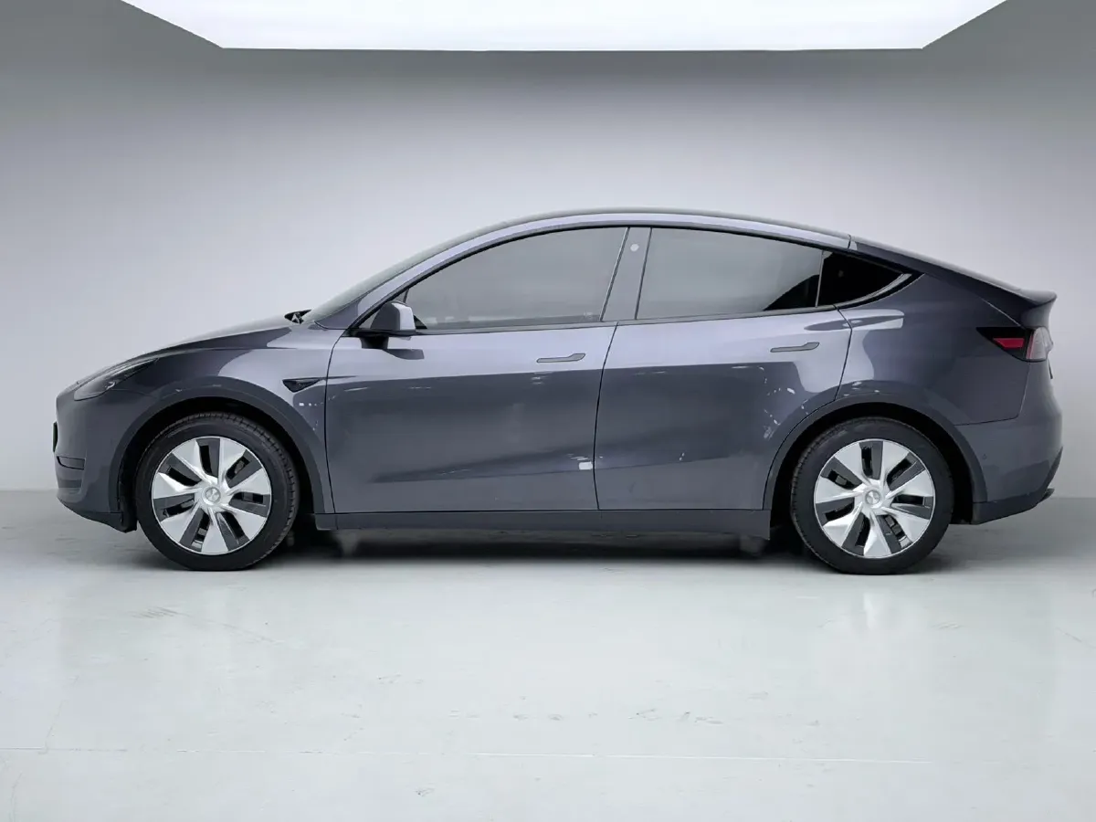 2022 Tesla Model Y BEV 60KWH,autocango,china used car exporter,china ev exporter,chinese used car exporter,chinese used ev exporter