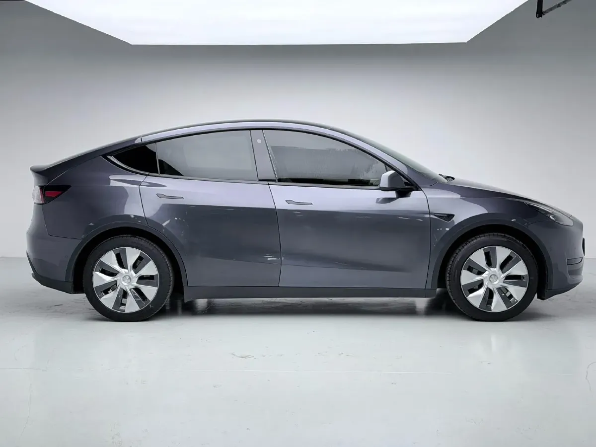 2022 Tesla Model Y BEV 60KWH,autocango,china used car exporter,china ev exporter,chinese used car exporter,chinese used ev exporter