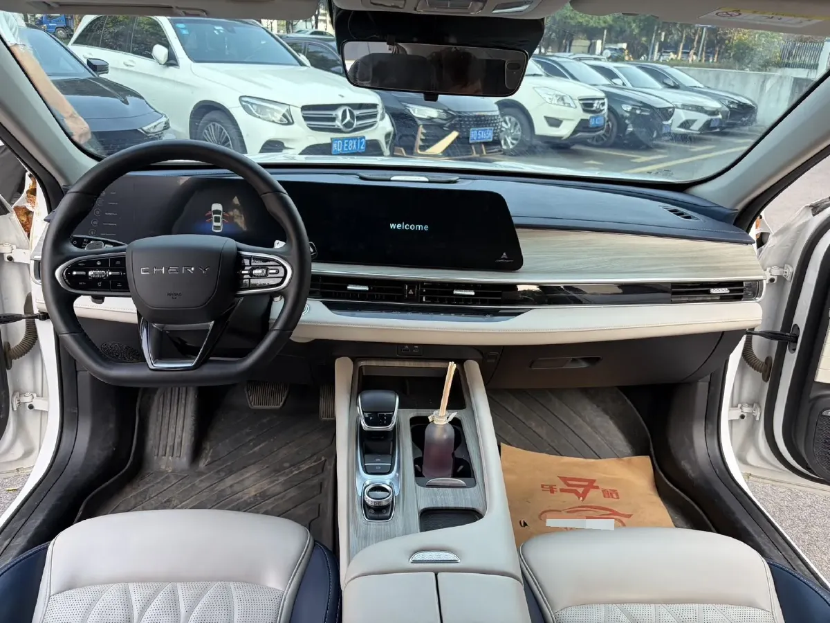 2022 Chery Arrizo 8 1.6T 197HP L4 7DCT,autocango,china used car exporter,china ev exporter,chinese used car exporter,chinese used ev exporter