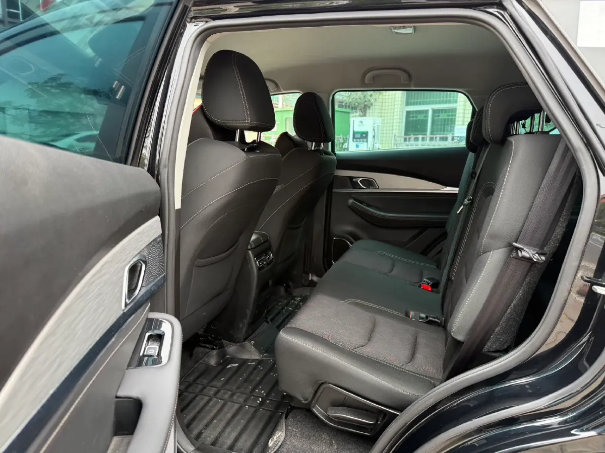 2021 Bestune T55 1.5T 169HP L4 7DCT,autocango,china used car exporter,china ev exporter,chinese used car exporter,chinese used ev exporter