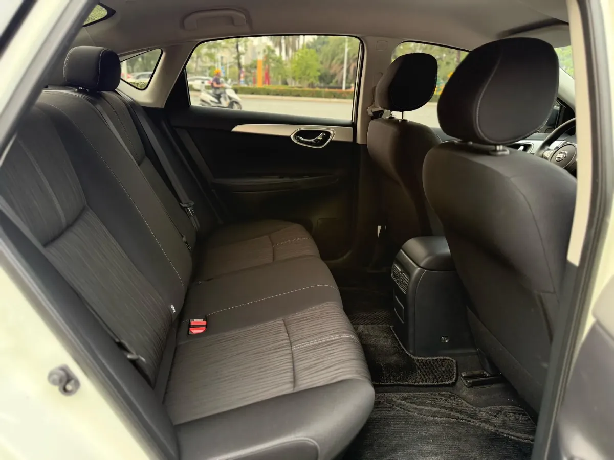 2024 Nissan Sylphy 1.6L 122HP L4 CVT,autocango,china used car exporter,china ev exporter,chinese used car exporter,chinese used ev exporter