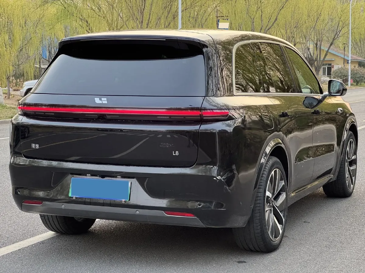 2023 Li L8 Range Extended 154HP REEV 40.9KWH,autocango,china used car exporter,china ev exporter,chinese used car exporter,chinese used ev exporter