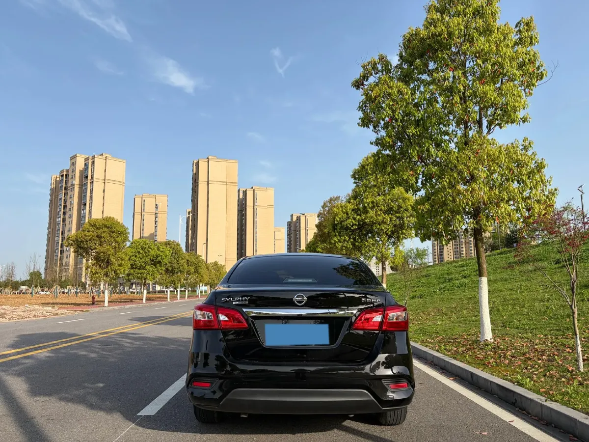 2021 Nissan Sylphy 1.6L 122HP L4 CVT,autocango,china used car exporter,china ev exporter,chinese used car exporter,chinese used ev exporter
