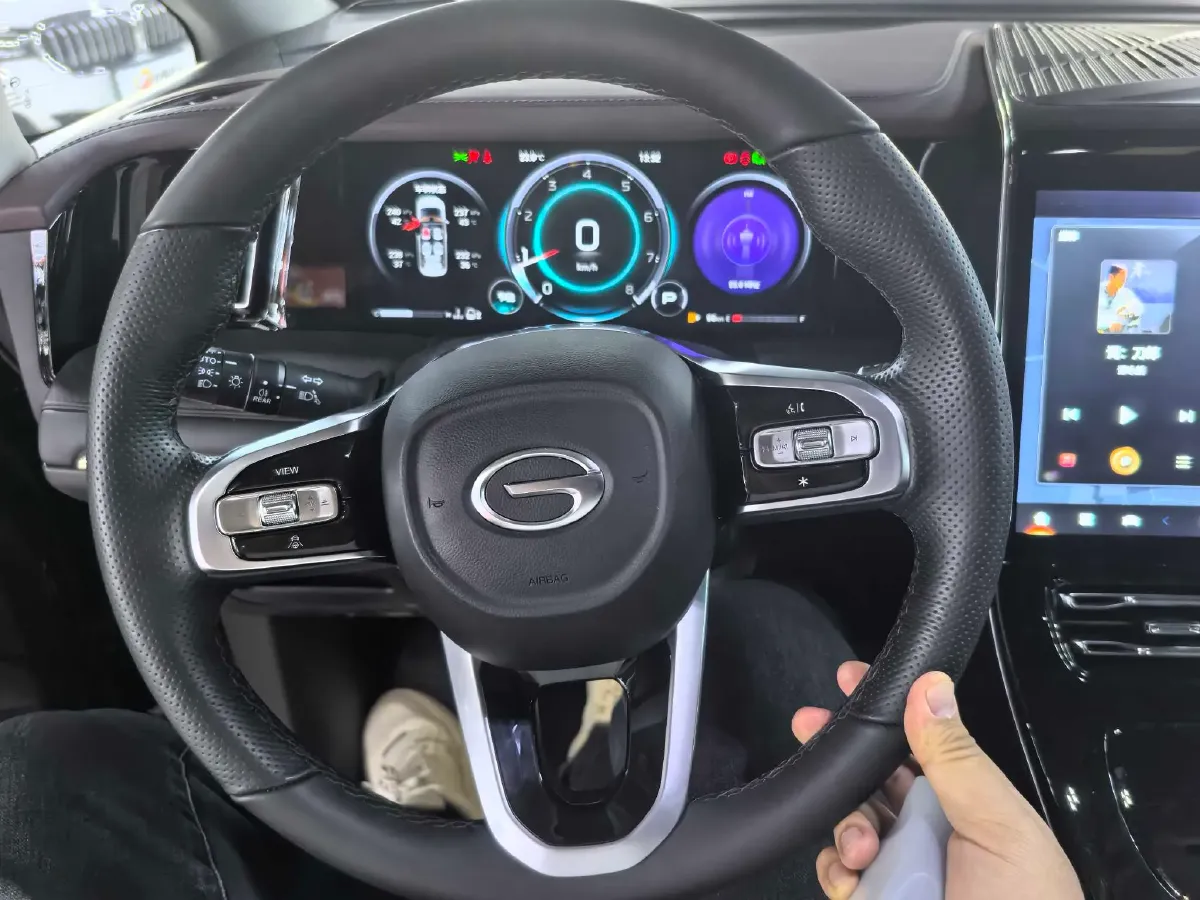 2024 GAC Trumpchi M8 2.0T 252HP L4 8AT,autocango,china used car exporter,china ev exporter,chinese used car exporter,chinese used ev exporter