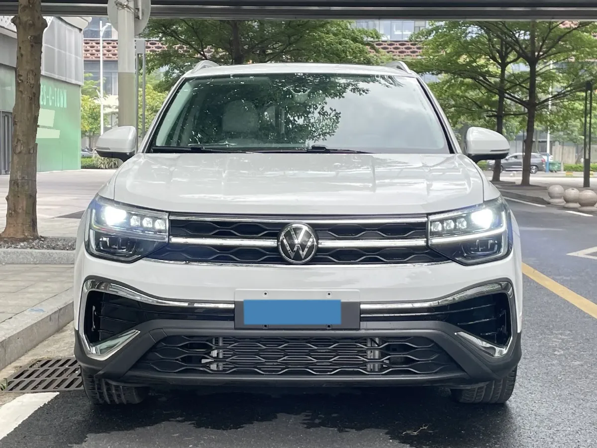 2024 Volkswagen Tharu 1.5T 160HP L4 7DCT,autocango,china used car exporter,china ev exporter,chinese used car exporter,chinese used ev exporter