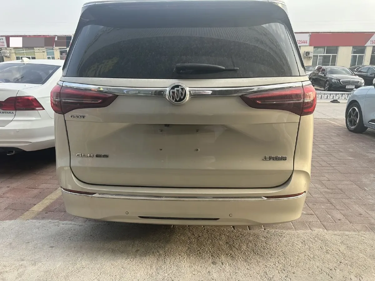 2022 Buick GL8 2.0T 237HP L4 9AT,autocango,china used car exporter,china ev exporter,chinese used car exporter,chinese used ev exporter