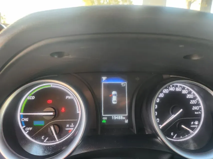 2023 Toyota Camry 2.5L 178HP L4 E-CVT Hybrid,autocango,china used car exporter,china ev exporter,chinese used car exporter,chinese used ev exporter