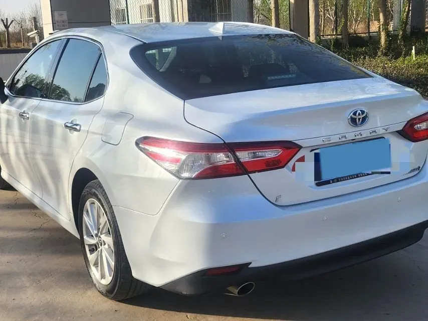 2023 Toyota Camry 2.5L 178HP L4 E-CVT Hybrid,autocango,china used car exporter,china ev exporter,chinese used car exporter,chinese used ev exporter