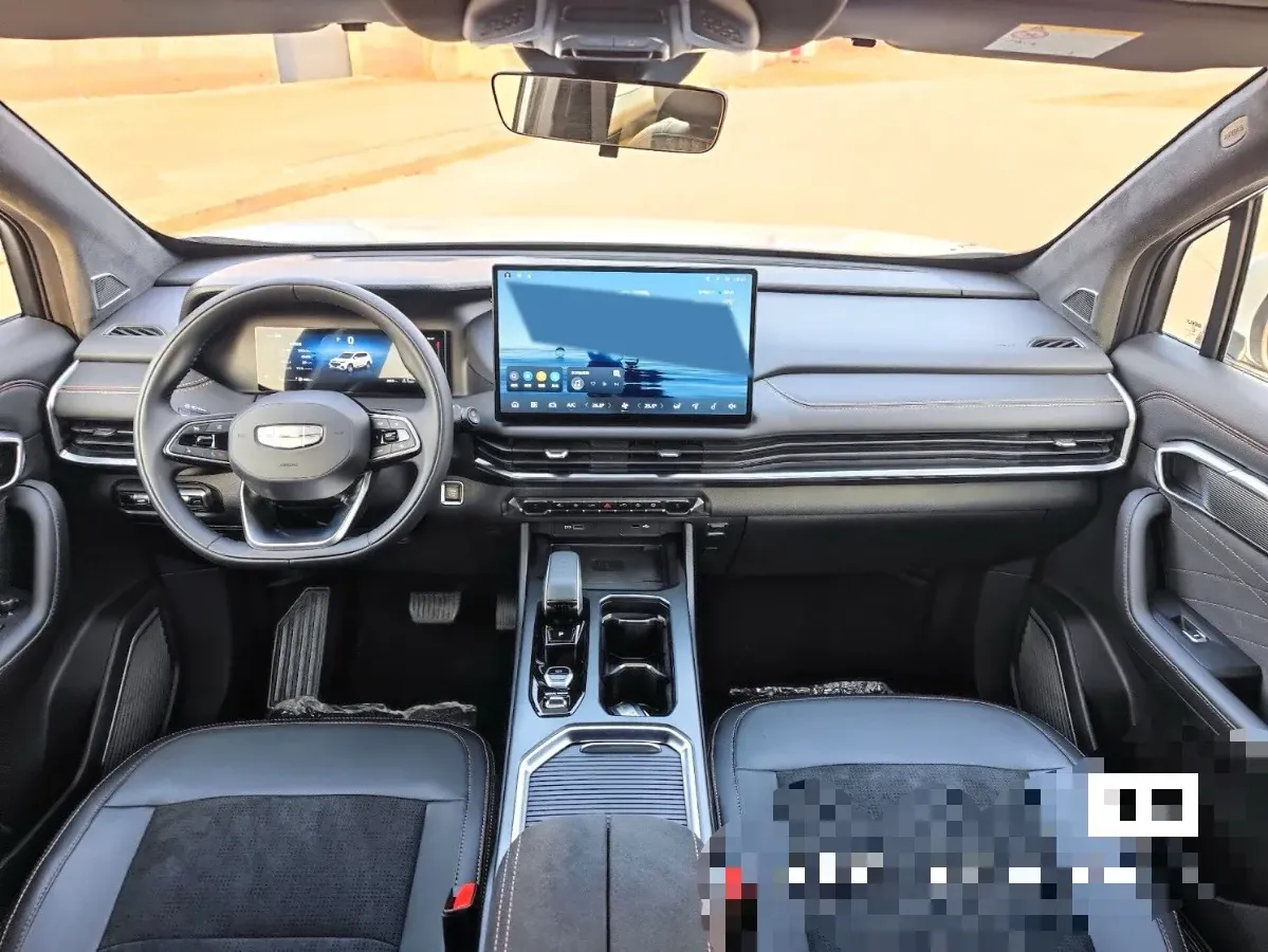 2023 Geely Okavango L 2.0T 218HP L4 7DCT,autocango,china used car exporter,china ev exporter,chinese used car exporter,chinese used ev exporter