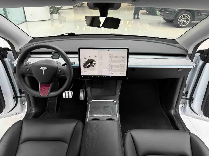 2024 Iveco OuSheng BEV 77.28KWH,autocango,china used car exporter,china ev exporter,chinese used car exporter,chinese used ev exporter