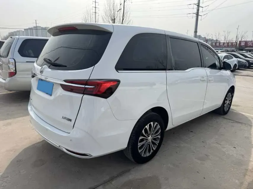 2022 Buick GL8 2.0T 237HP L4 9AT,autocango,china used car exporter,china ev exporter,chinese used car exporter,chinese used ev exporter